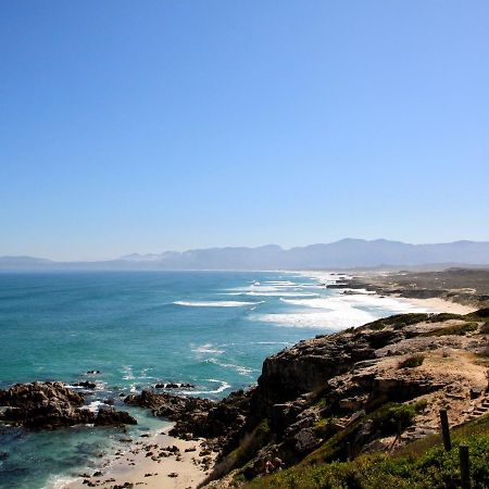 Sea Star Cliff Villa Gansbaai Buitenkant foto